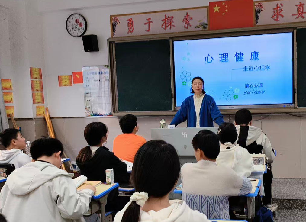 c4307458-76a0-4d5d-8605-d4f04b3900c8