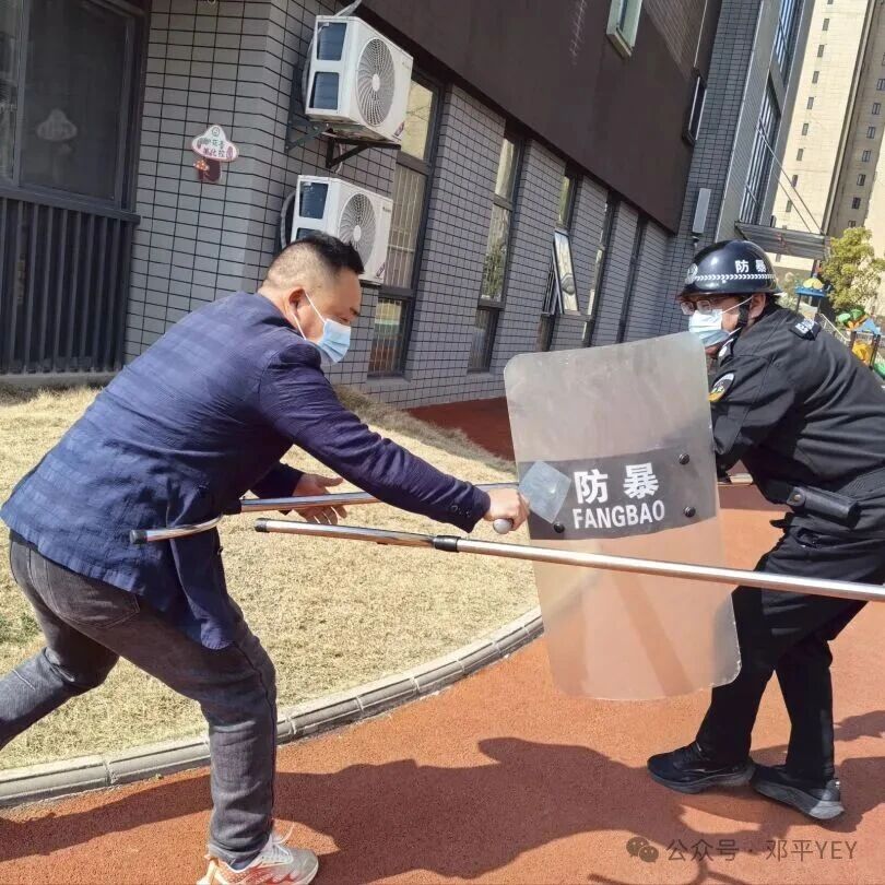 cdbf138062e69b955f6cc4c0e4deb472