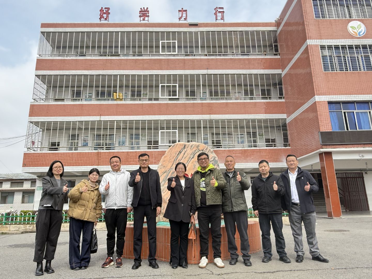 7045e40f33e08135882c04f934e365fe