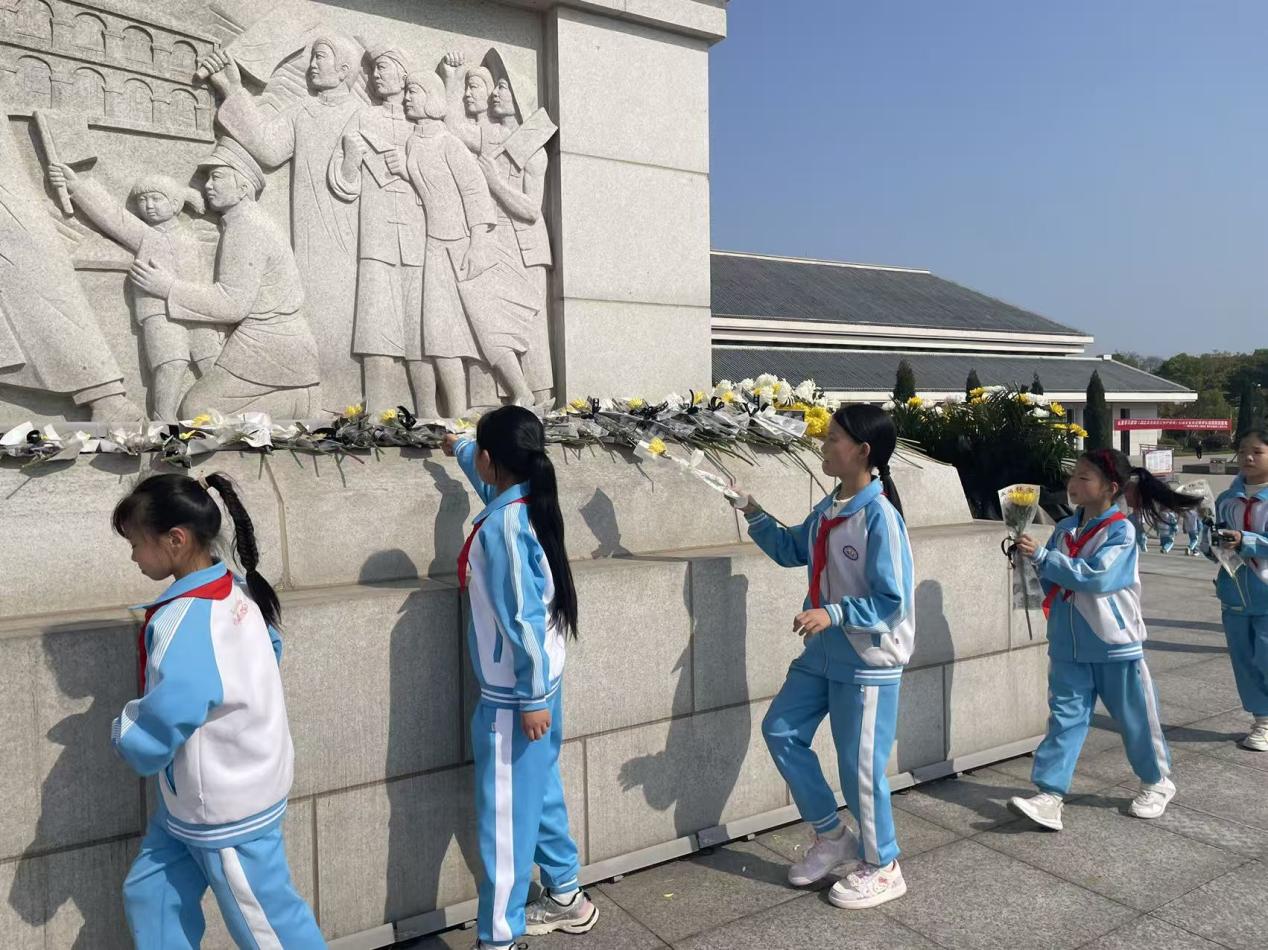 12ed30e24673a19ff7fb7ee1191cf734