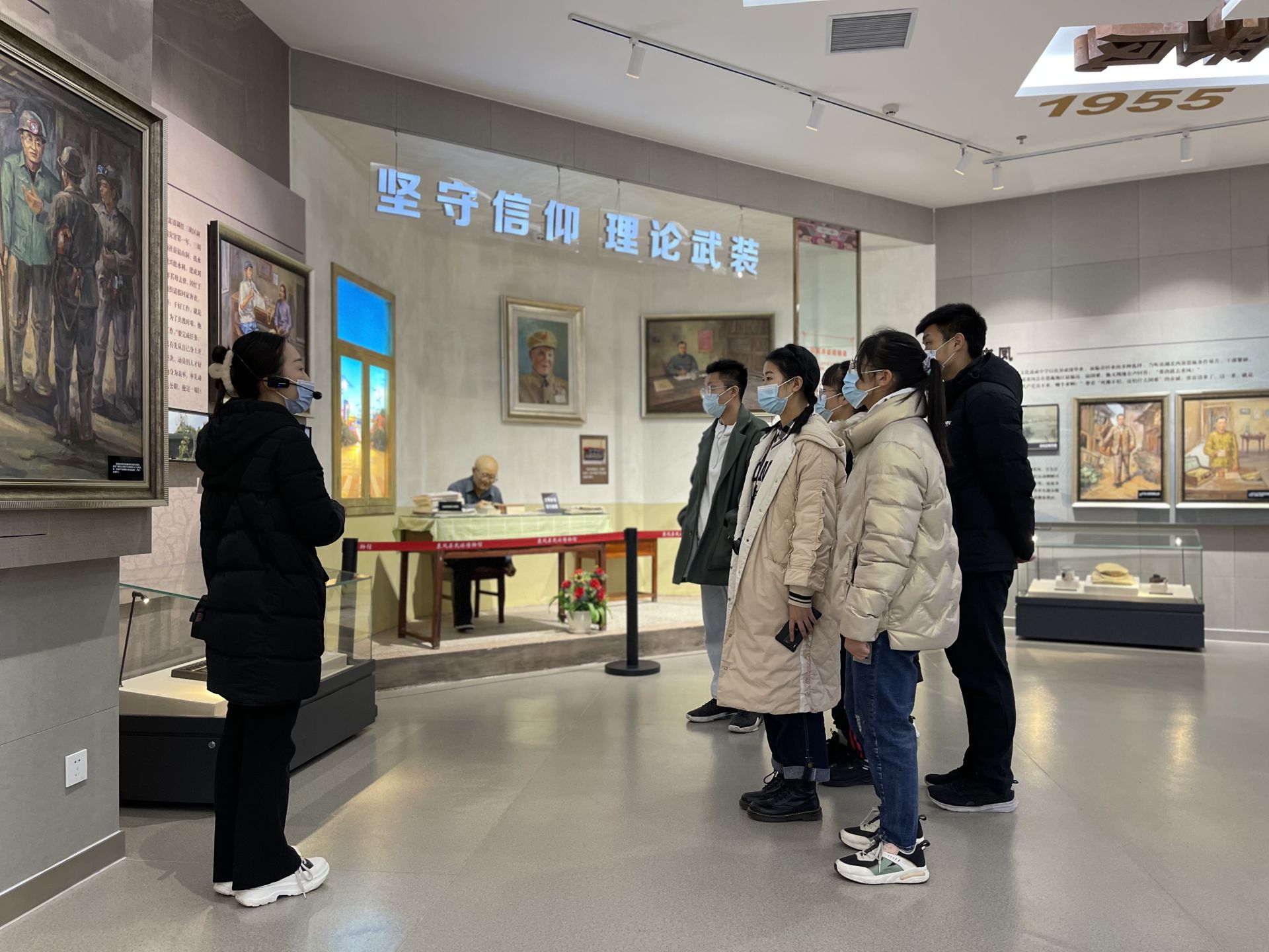 来凤县张富清展馆图片