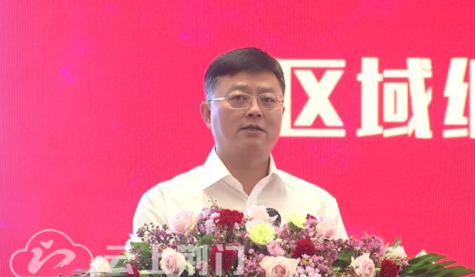 市委常委,统战部部长郑中华主持.
