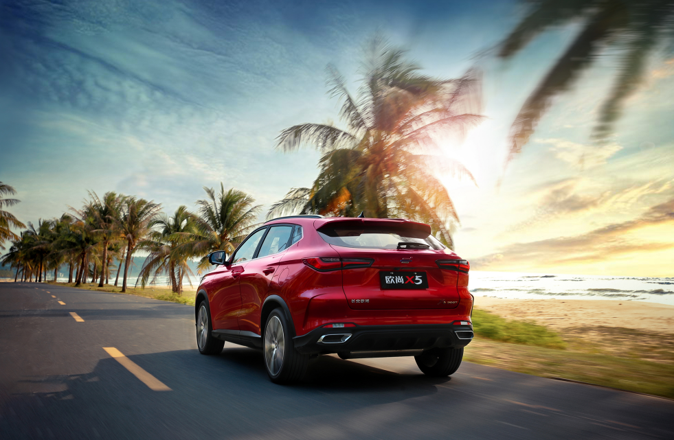 油价飞涨影响车市长安欧尚实力诠释油刃有余