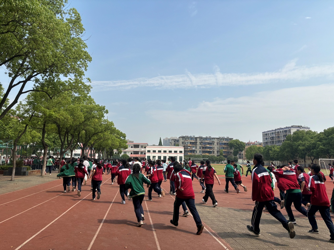 荆门石化中学图片