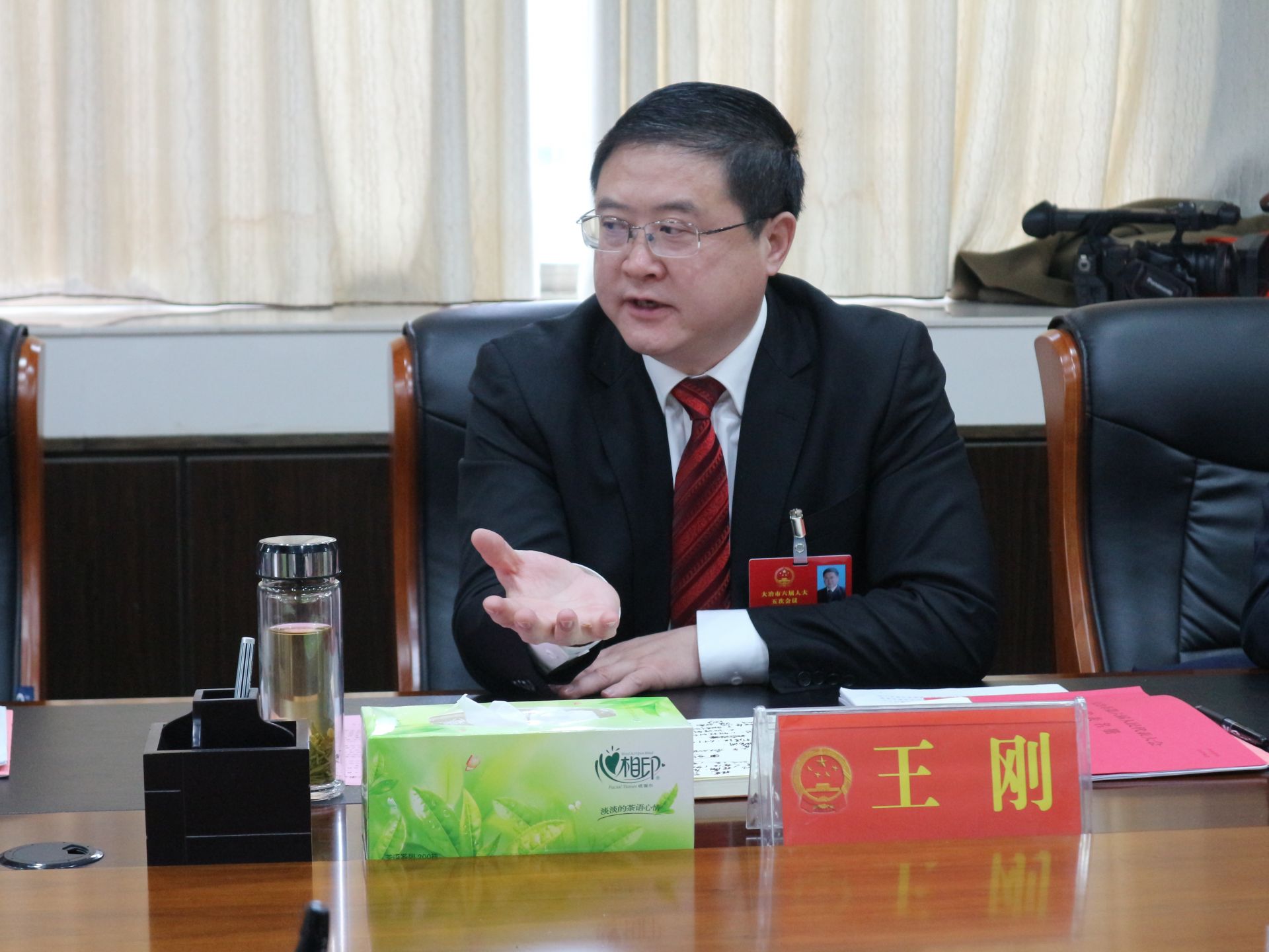 王刚参加高新区茗山代表团审议