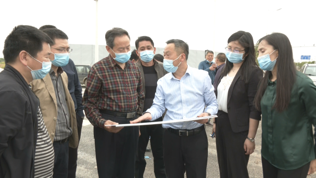 纪春明主持召开全市教育卫健重点工程专题调研座谈会