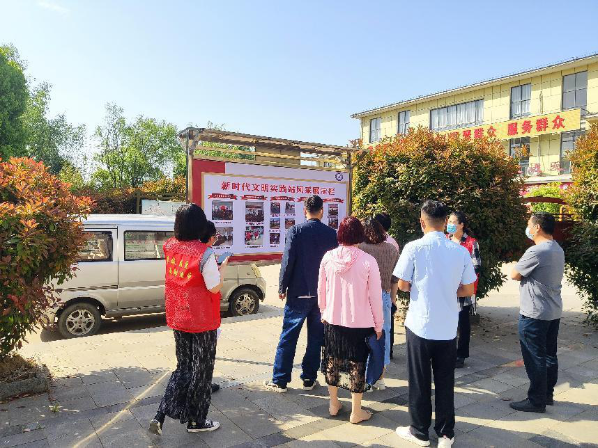 东风农场管理区 开展拉练活动 提升创建水平_云上大冶