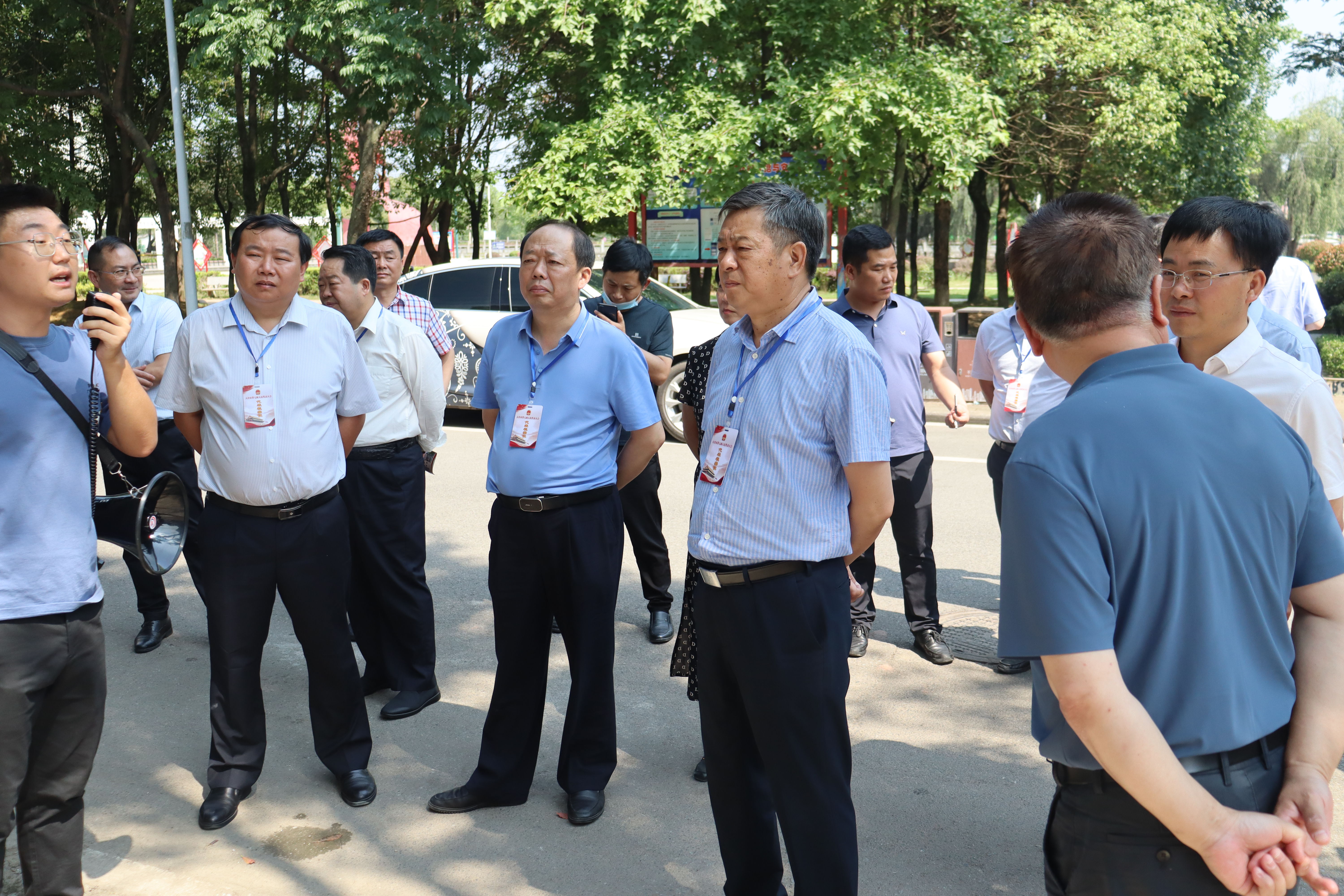 市人大常委会副主任汪昭焱,柯青松,吕叙旺,黄茂林参加视察.