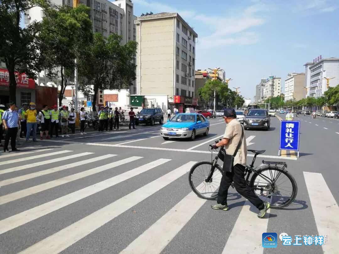 部署,鍾祥市公安局交警大隊集中開展機動車不禮讓