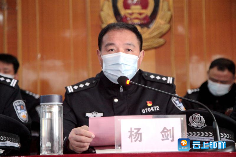 烈火炼真金疫场识英雄钟祥公安火线提拔4名干部