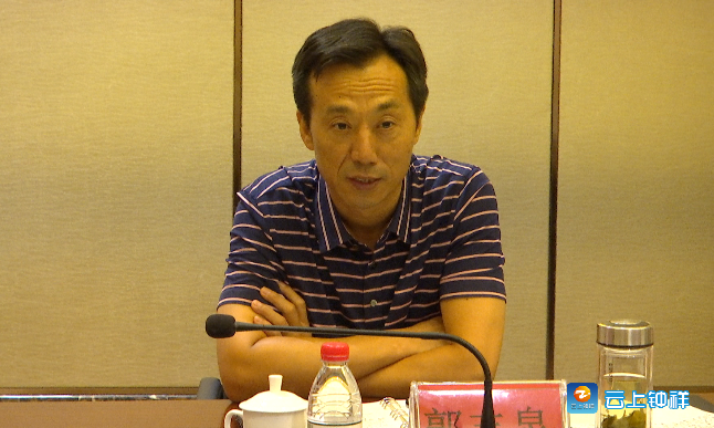 9月1日,武汉大学城市设计学院党委书记张仁杰来到钟祥考察调研,并与