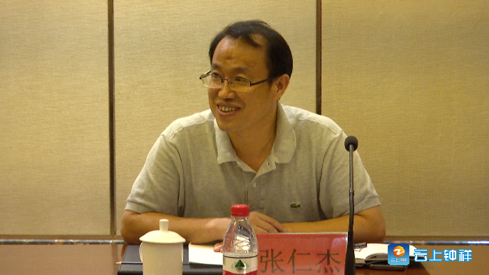 考察钟祥后他说想把最好的成果书写在钟祥