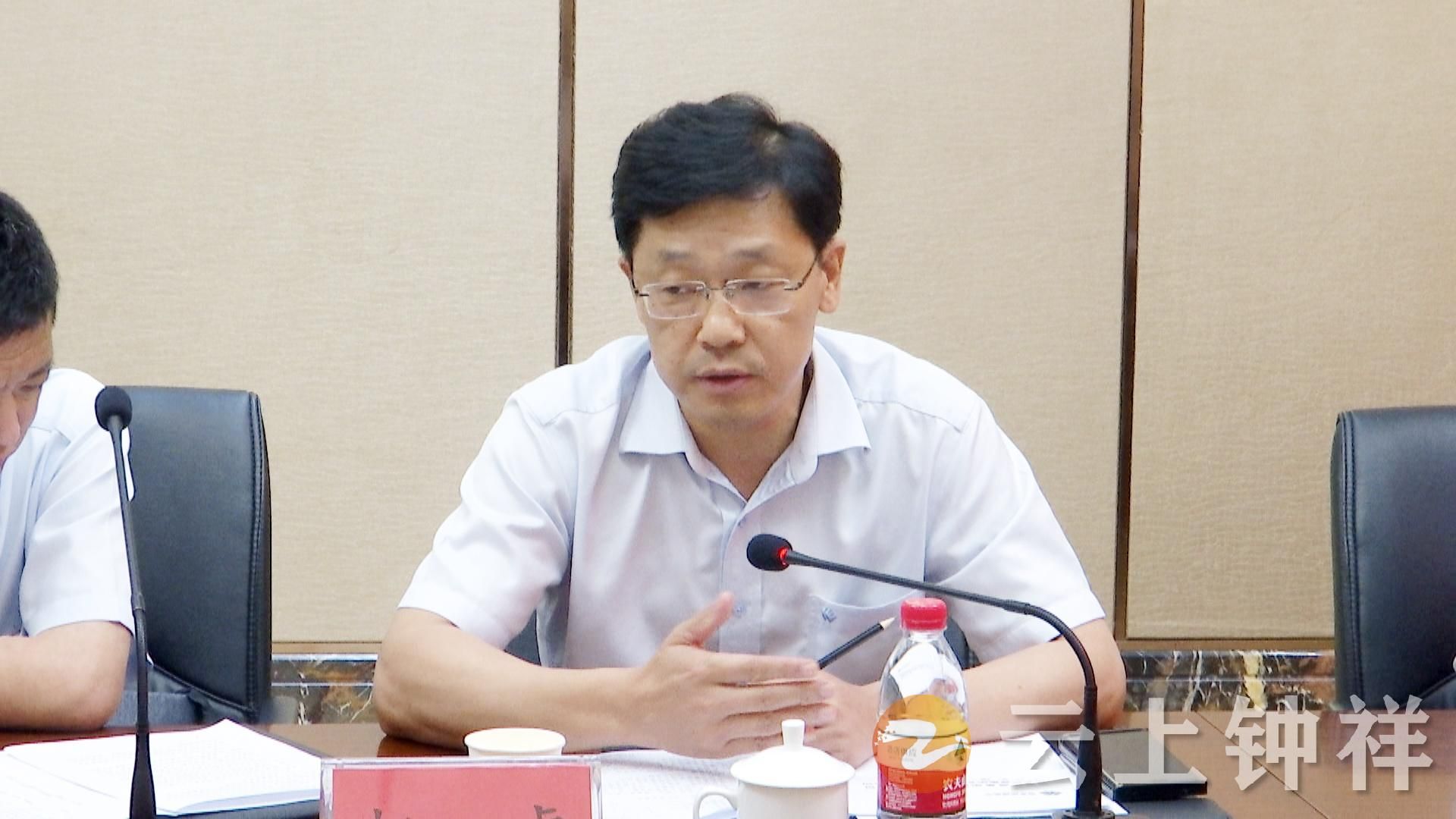 7月5日,国家能源集团湖北能源有限公司党委书记,董事长赵虎来到钟祥