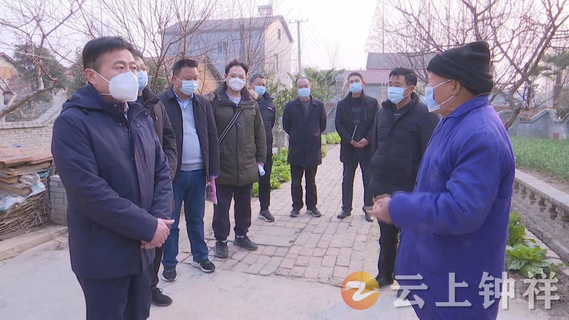 钟祥市柴湖镇开展敲门行动粟建湘调研共同缔造工作