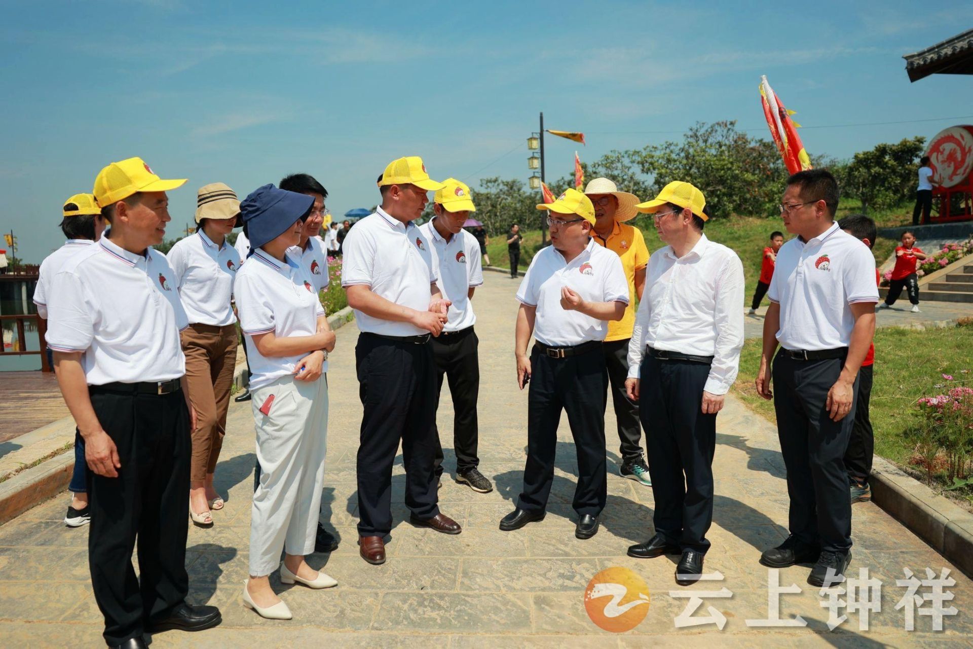 6月10日,2023年湖北·钟祥(长滩)第六届杨梅节开幕,湖北省农科院博士