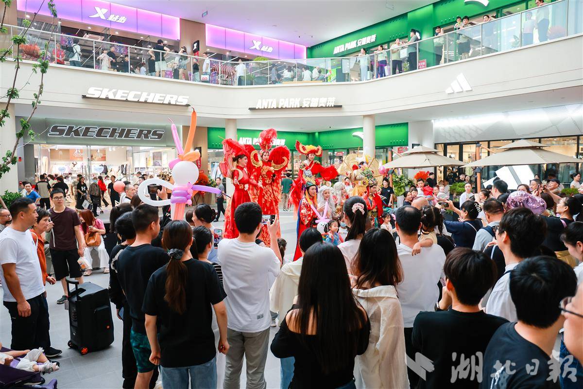 cb2025100910534128978245cp.jpg cb2025100910534128978245cp.jpg