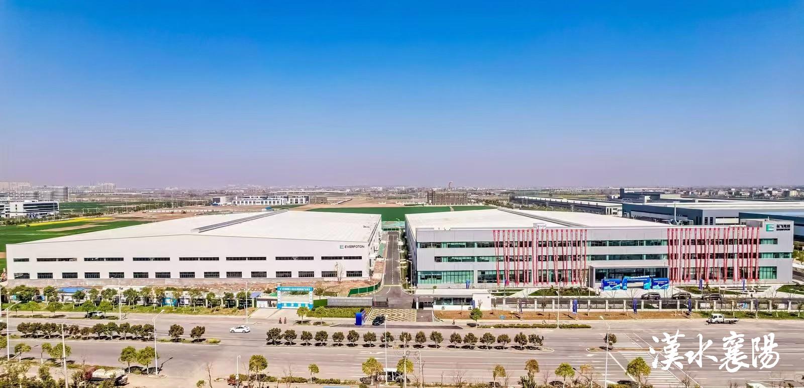 ▲长飞光坊襄阳工业激光智能制造产业基地