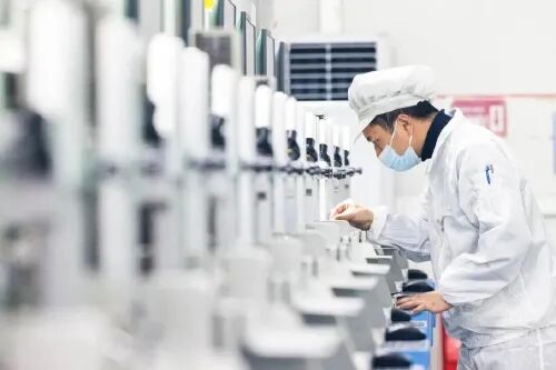 芯片的奇幻漂流:穿越百米的产业旅程,在葛店找到归宿 芯片的奇幻漂流:穿越百米的产业旅程,在葛店找到归宿