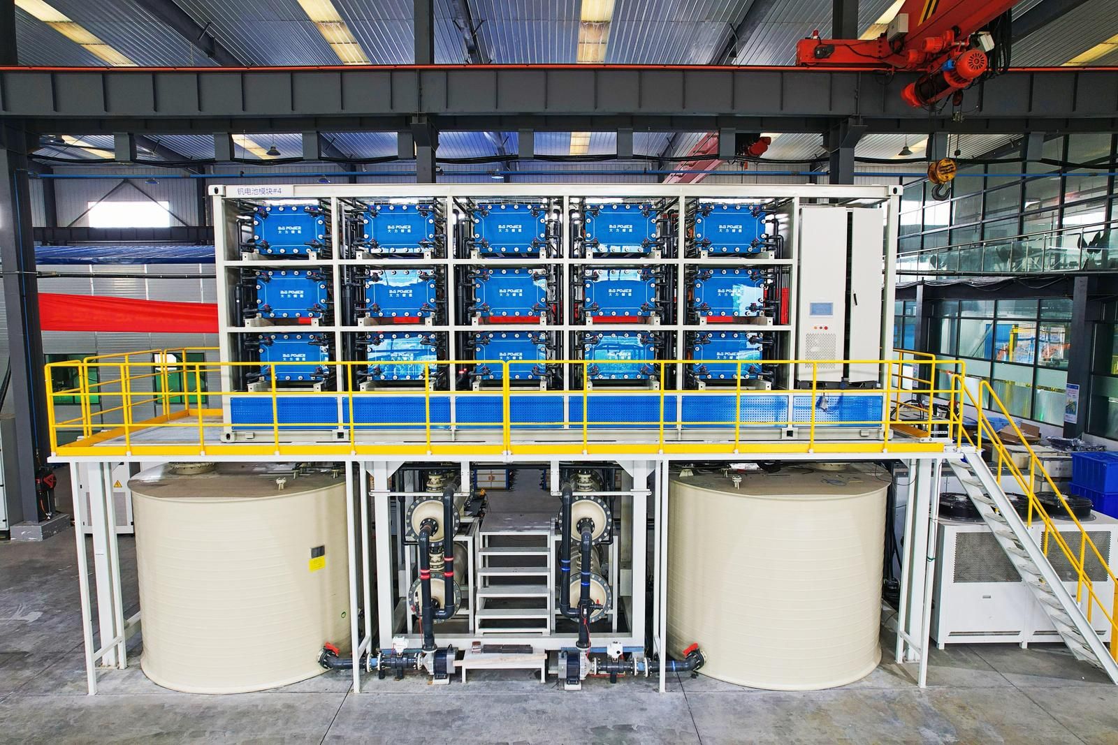 大力储能生产车间展示
