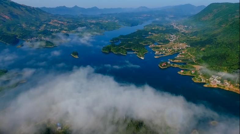 央视新闻播出微视频湖北阳新仙岛湖云雾奇观美如仙境