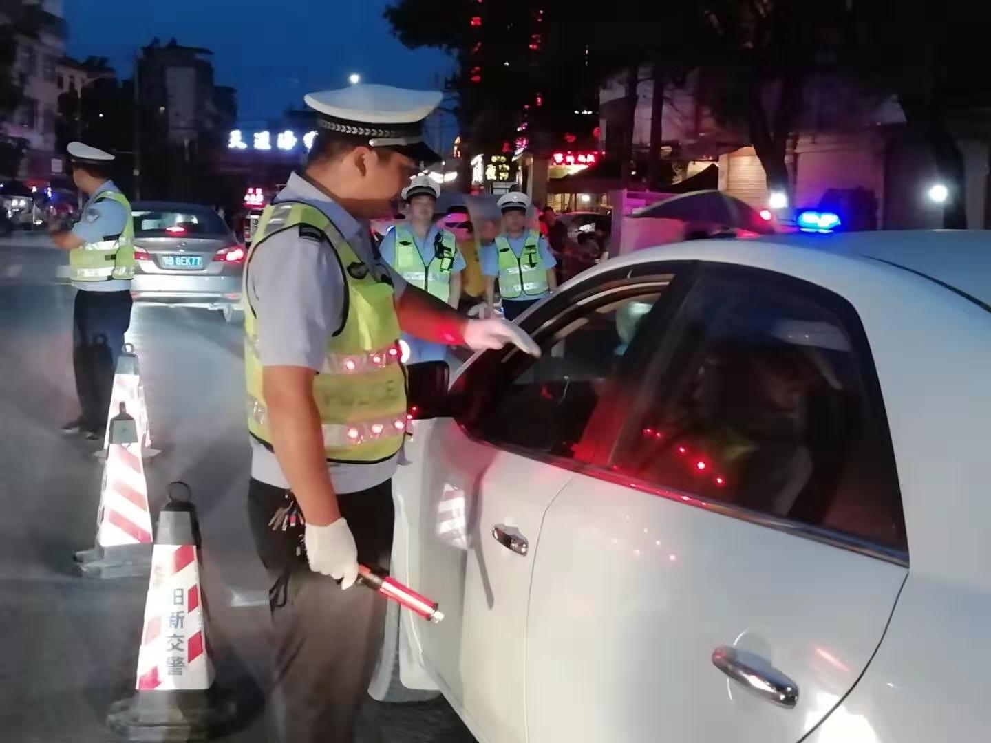 阳新交警严查快办查酒驾达到醉驾标准当日刑拘