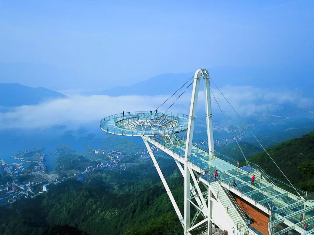 城人之美为爱而来黄石青年男女齐聚天空之城