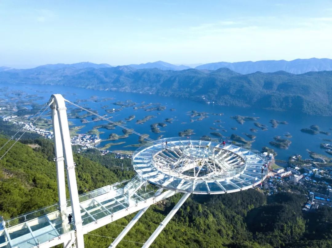 天空之城荣膺湖北年度人气文旅品牌大奖!_云上阳新