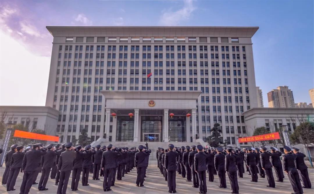 县公安局多形式庆祝首个人民警察节