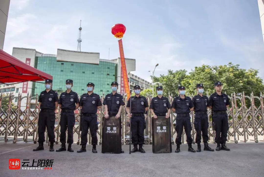 门卫值守——保障企业安全的隐形守护
