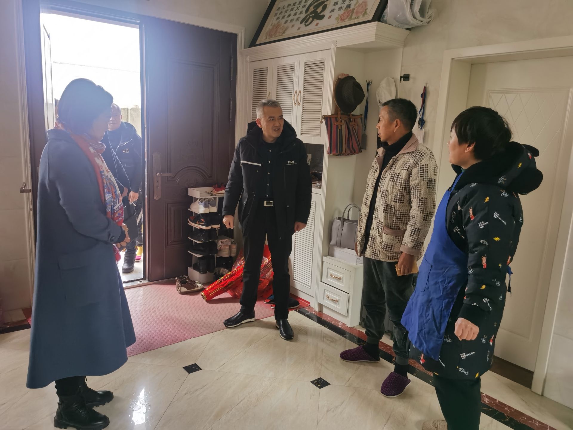 柯光荣,刘少兰走访慰问退役军人和困难党员_云上阳新