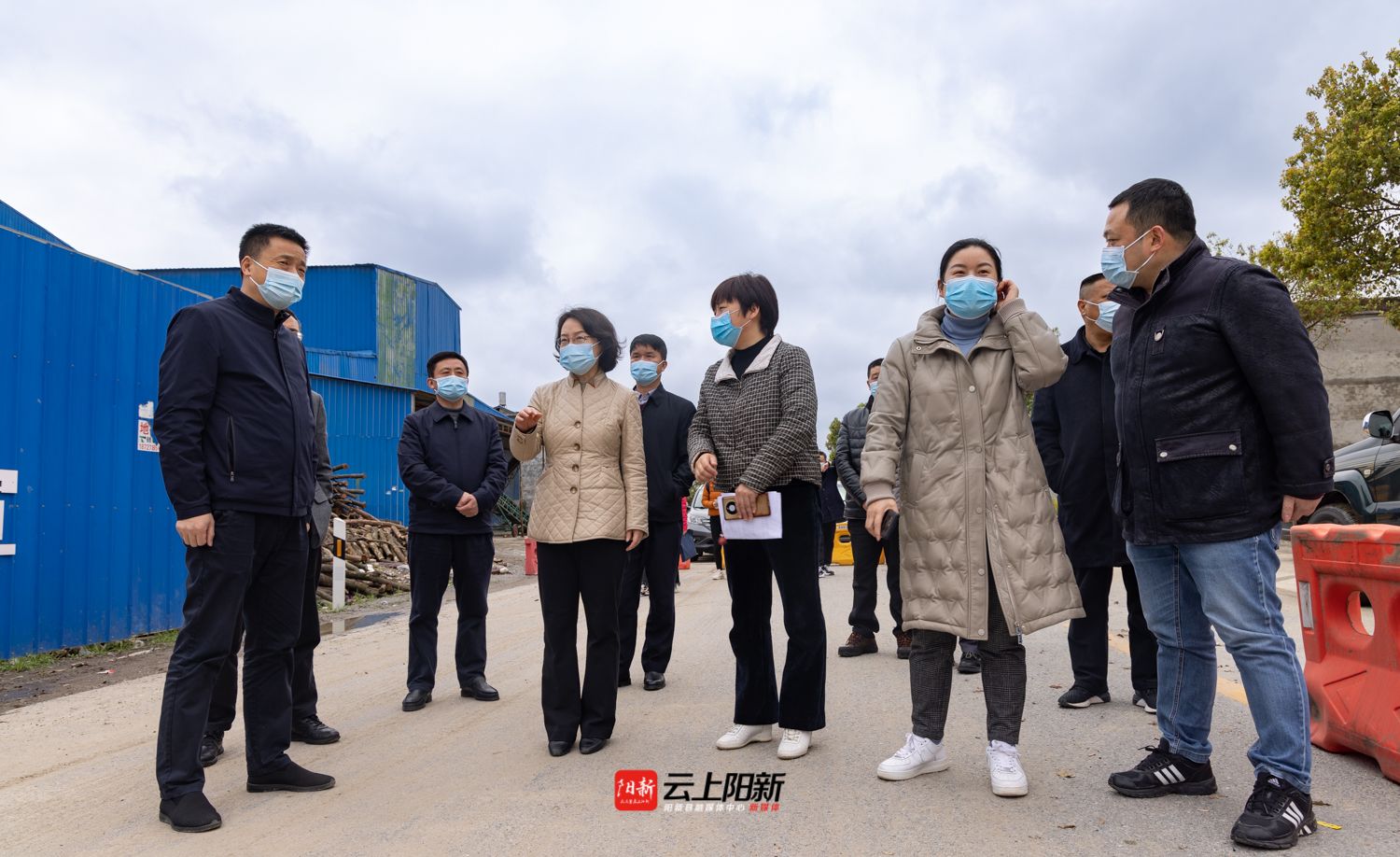 李丽来我县检查指导疫情防控工作