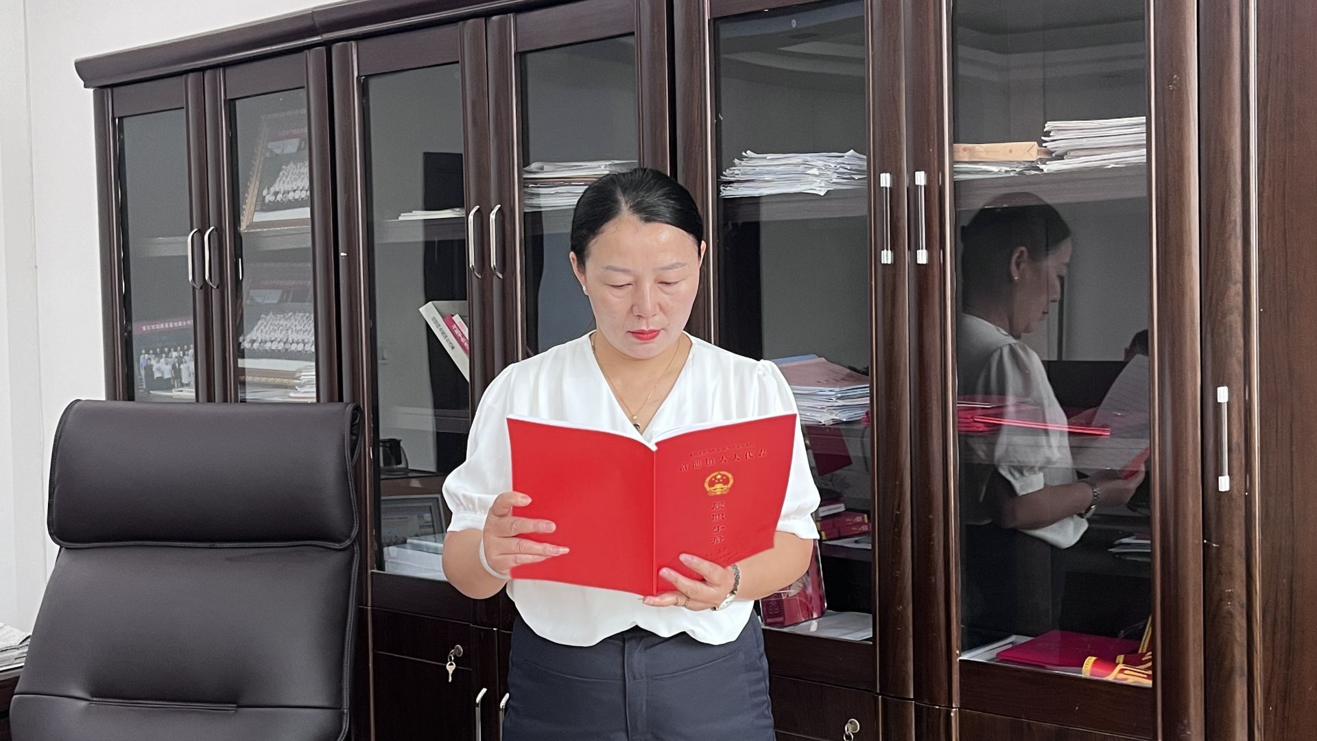 王英:铿锵玫瑰绽放乡村振兴一线