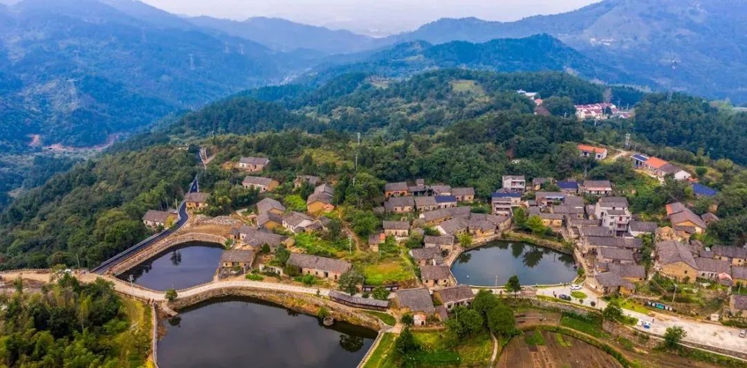 龟山镇鲍东垸村木子店镇牌楼村木子店镇牌楼村内景 蔡高洁摄据悉,我市