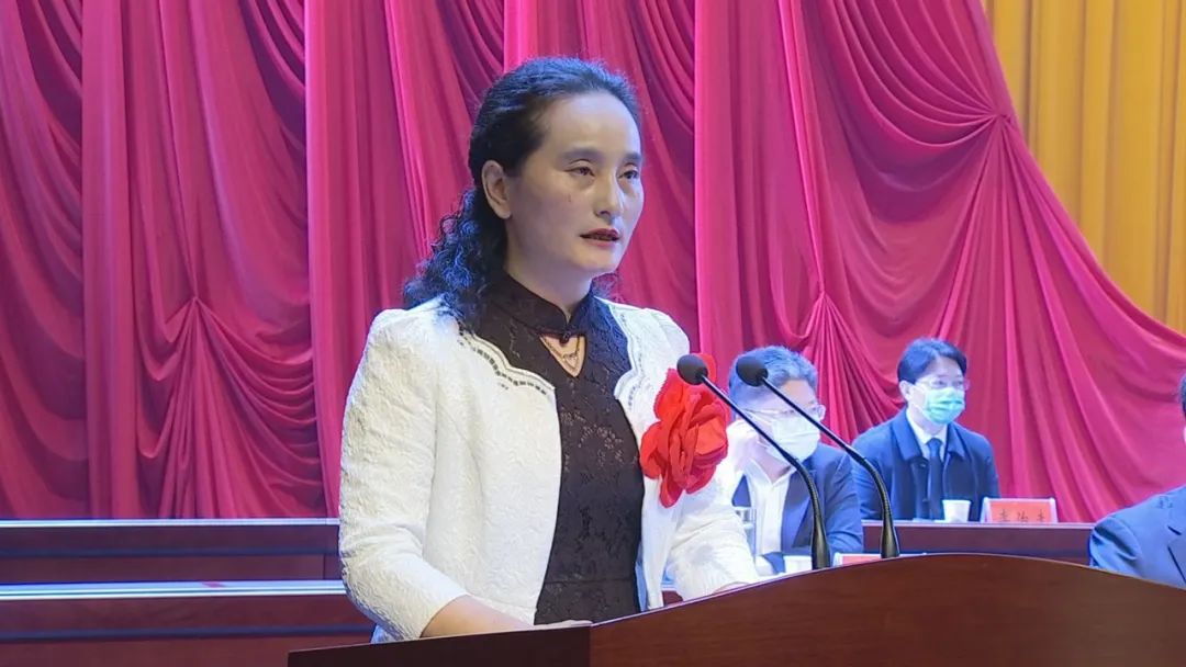 长  朱时燕▲大金派出所所长  朱涵敏▲武穴街道刘家巷社区党委书记