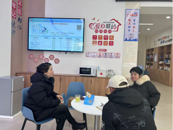 小社群传递大温暖|武穴市创新打造家门口就业圈 ,让企业与居民“双向奔赴”(2)(1).docx