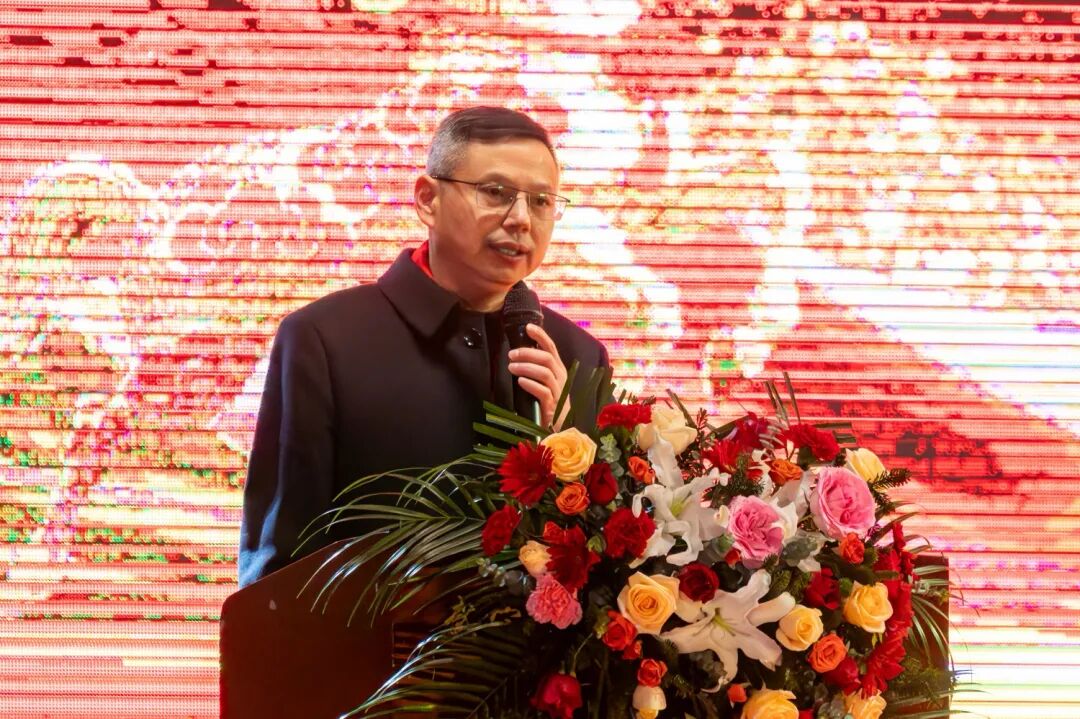 118aa1d0ca783f8566de8e649e919af.jpg 图片