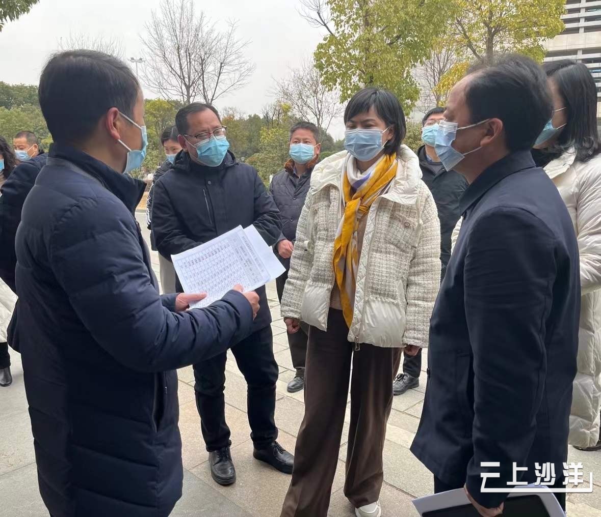 李莉丽督导检查疫情防控工作