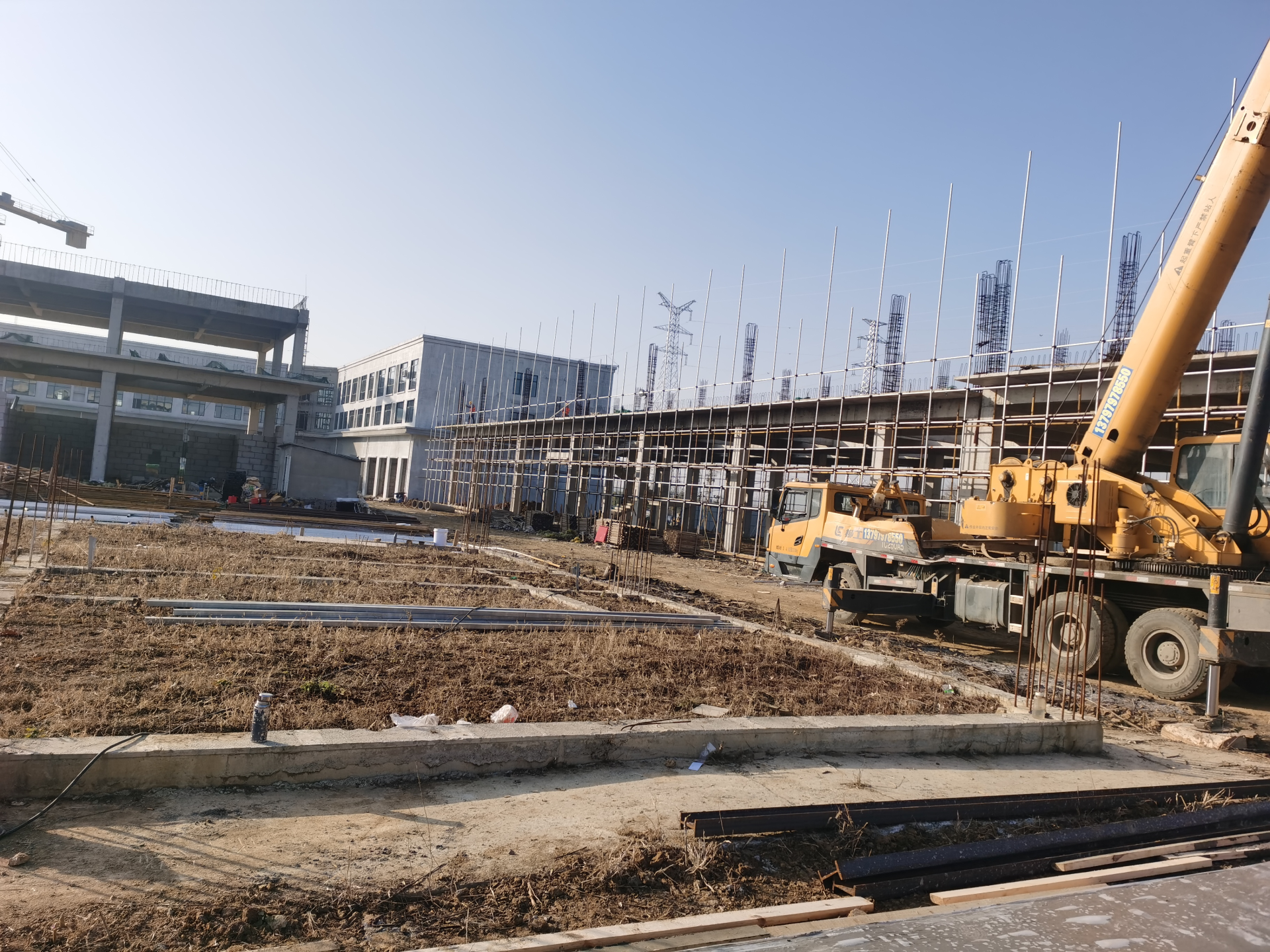 滨江新区:沙洋智慧农博城项目抢工期 确保项目不停工_云上沙洋