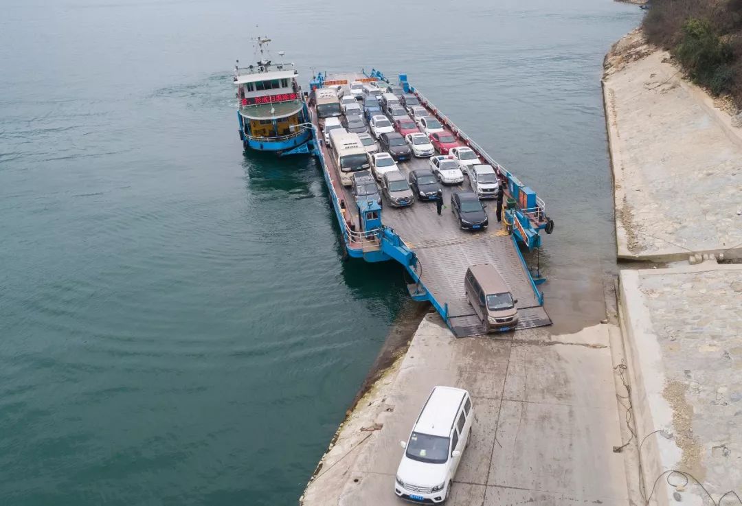 香溪渡口的最后一个春运