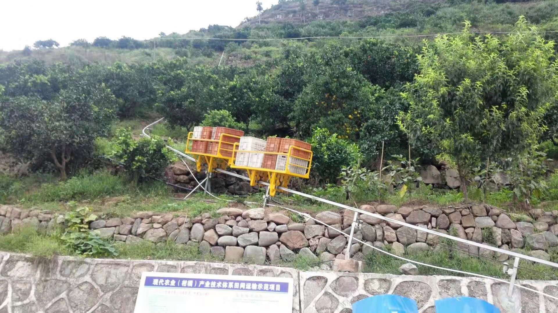 今年以来,全县柑橘产区共安装山地果园轨道运输机80多条,完成补贴验收