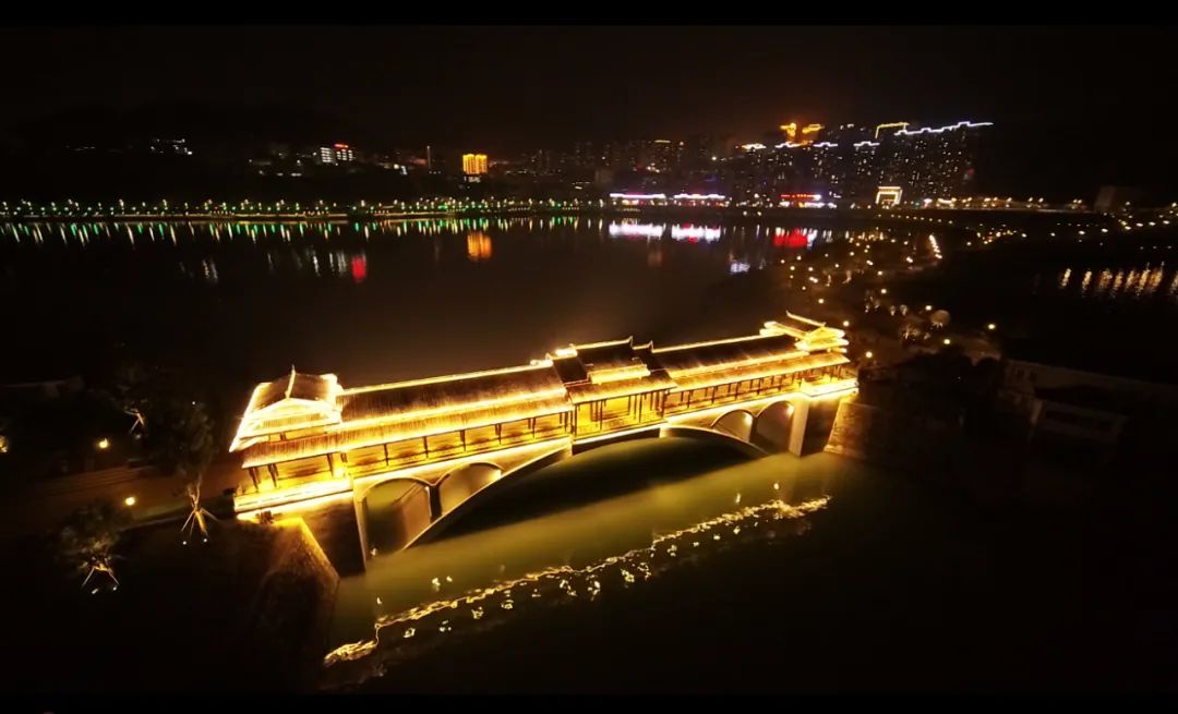 来秭归旅游,天黑不打烊!_长江云 - 湖北网络广播电视台官方网站