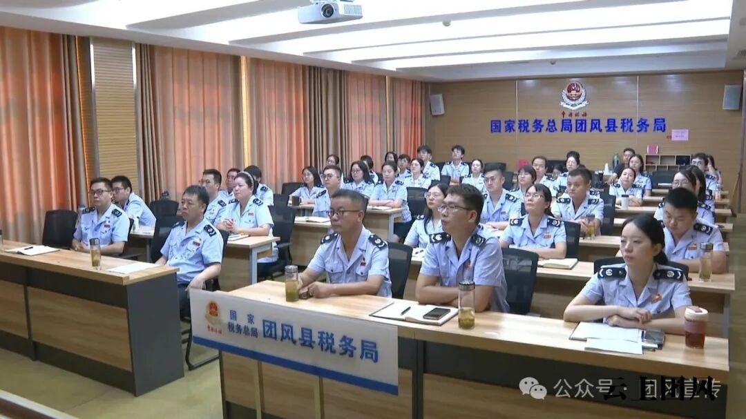 20250902 社会各界观看阅兵.mp4_20250903_162558.728.jpg