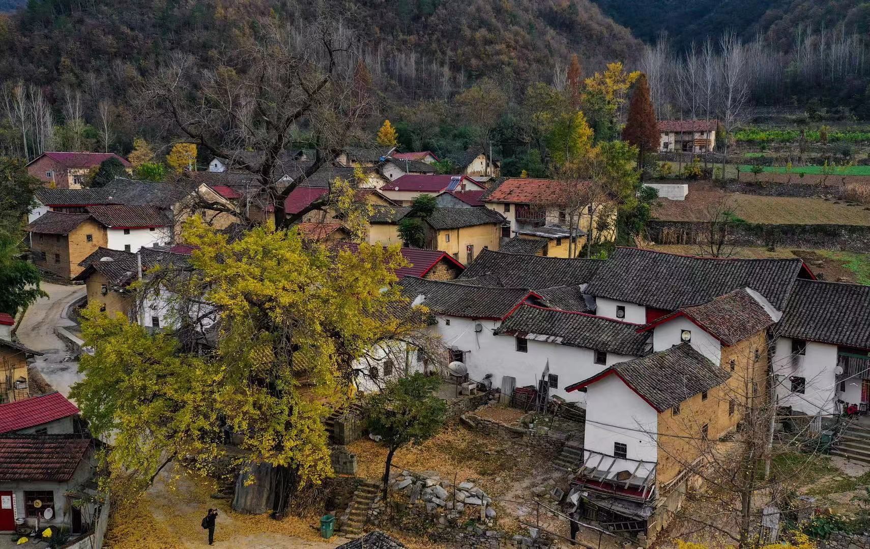 【楚楚动人】湖北南漳:走进荆山古村落 领略乡土风情