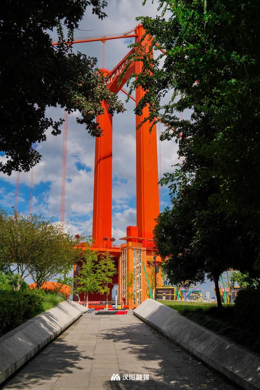 【热点关注】汉阳:梦幻鹦鹉洲大桥_云上南漳