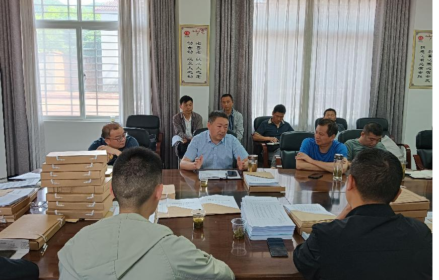 李庙镇财政所开展农村土地承包经营权流转平台操作规程专题培训