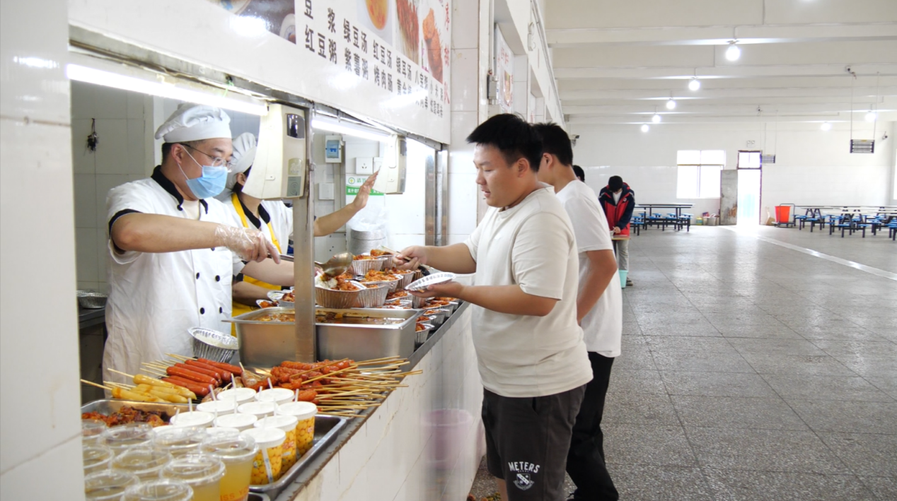 徐水二中食堂图片