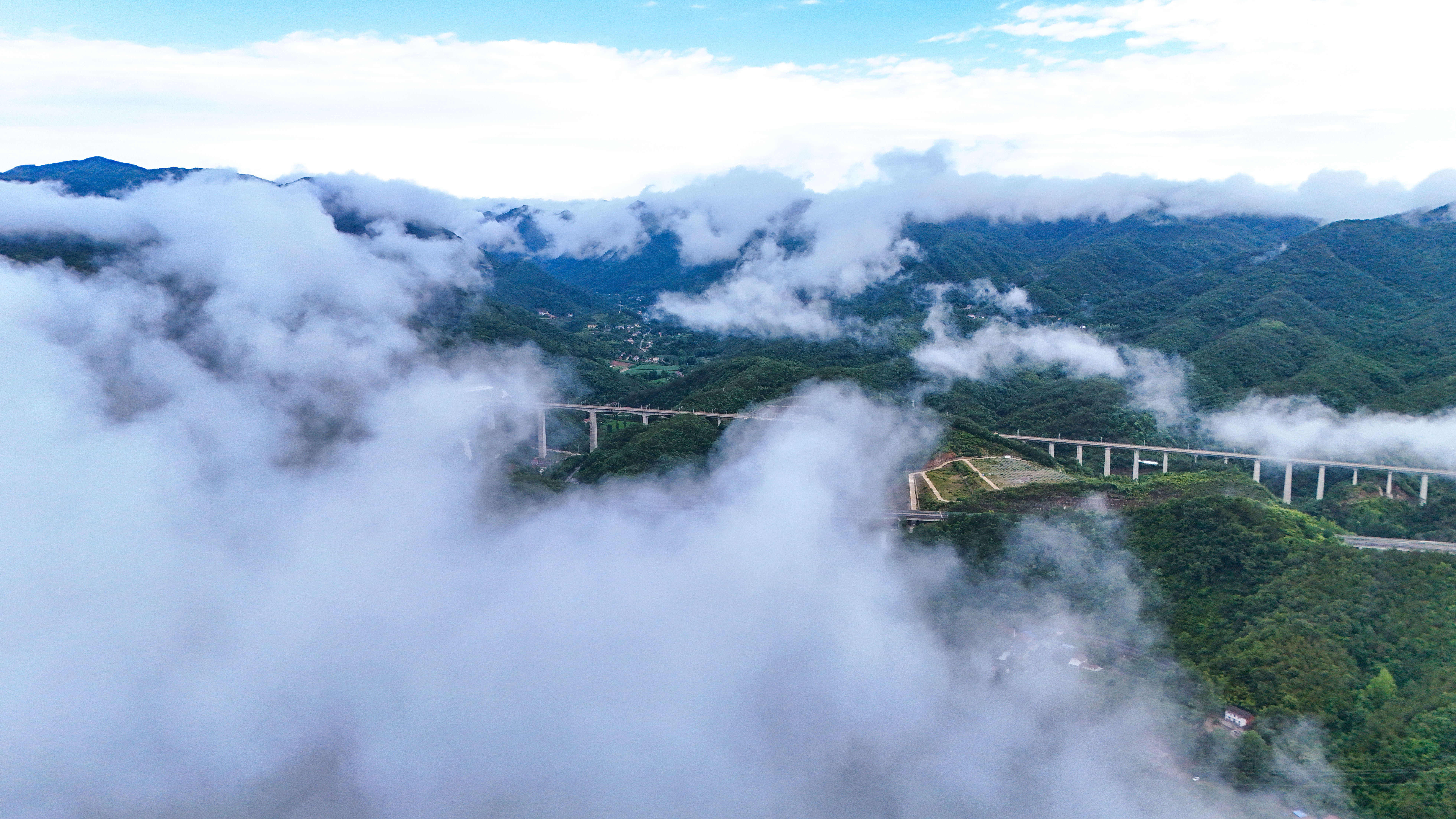 绝云间风景图片