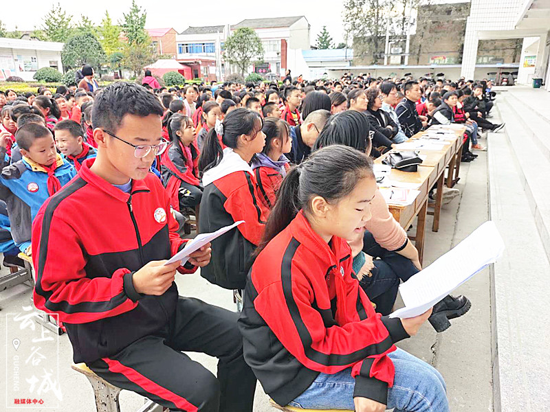 城关三中科技托起强国梦演讲赛圆满落幕