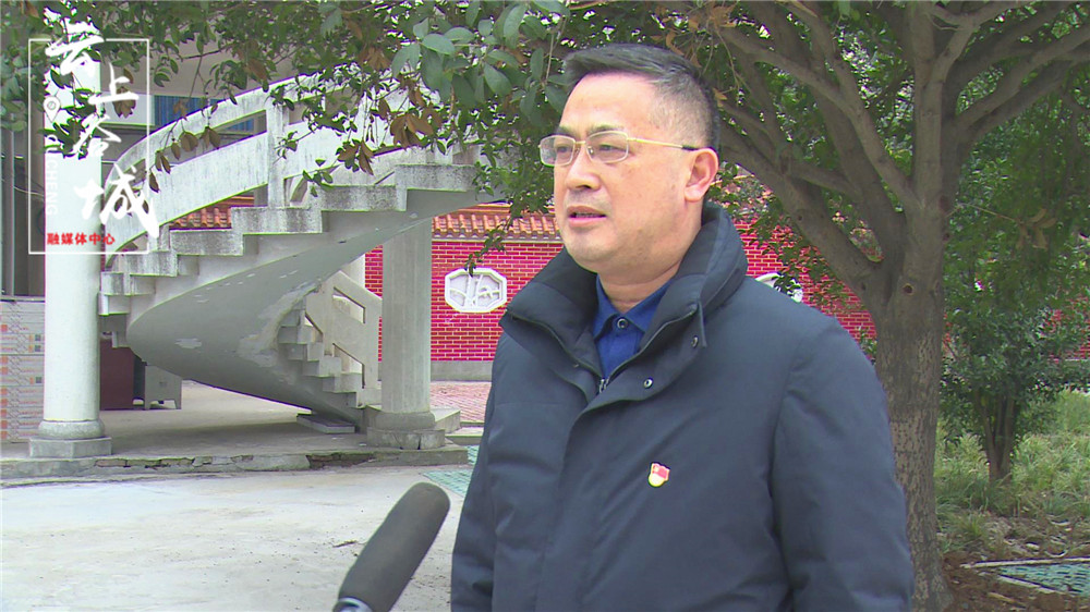 县市场监督管理局党组书记,局长曾祥国说:"围绕以市场主体需求为目标