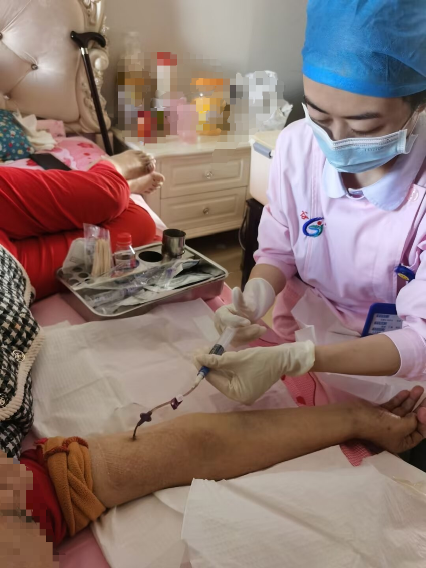 “网约护士”上门服务 谷城县人民医院打通医疗护理“最后一米” 